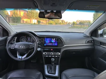 Hyundai Elantra 2019 года за 6 999 900 тг. в Астана – фото 10