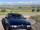BMW 528 1997 года за 2 700 000 тг. в Шымкент – фото 2