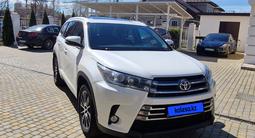 Toyota Highlander 2018 годаүшін21 000 000 тг. в Атырау – фото 2
