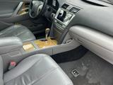Toyota Camry 2007 года за 6 500 000 тг. в Павлодар – фото 2