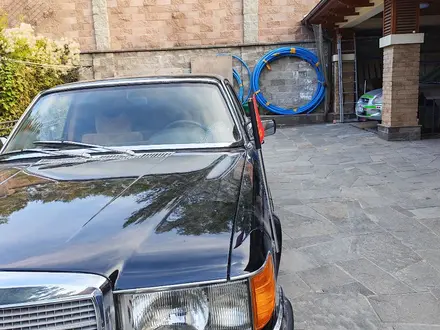 Mercedes-Benz S 350 1980 года за 25 000 000 тг. в Алматы – фото 20