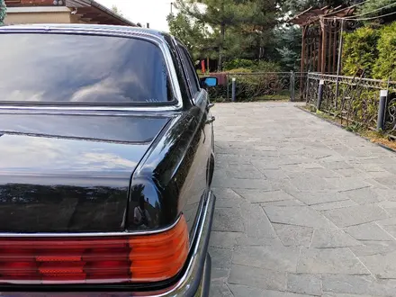 Mercedes-Benz S 350 1980 года за 25 000 000 тг. в Алматы – фото 23