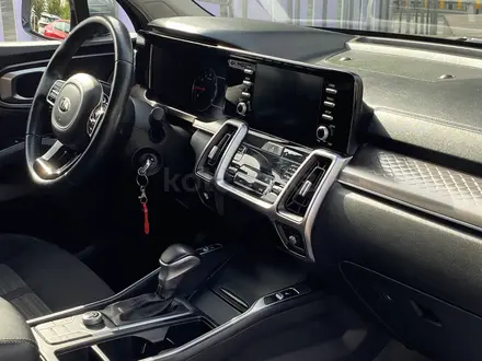 Kia Sorento 2021 года за 11 890 000 тг. в Алматы – фото 11
