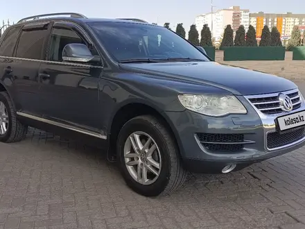 Volkswagen Touareg 2007 года за 7 500 000 тг. в Караганда – фото 20