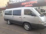 SsangYong Istana 2002 годаfor2 500 000 тг. в Алматы – фото 2