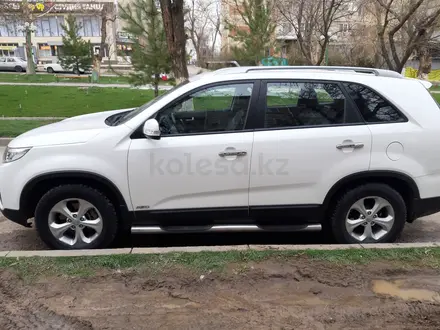 Kia Sorento 2012 года за 8 300 000 тг. в Шымкент – фото 10