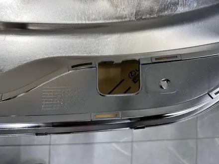 Накладка заднего бампера Hyundai Santa Fe ORIGINAL за 10 000 тг. в Алматы – фото 14