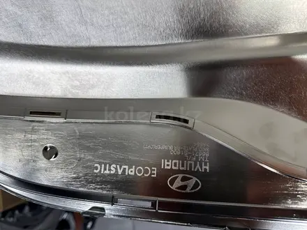 Накладка заднего бампера Hyundai Santa Fe ORIGINAL за 10 000 тг. в Алматы – фото 8