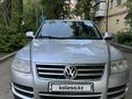 Volkswagen Touareg 2004 года за 3 750 000 тг. в Караганда – фото 4