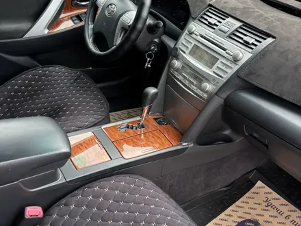 Toyota Camry 2011 года за 6 900 000 тг. в Тараз – фото 31