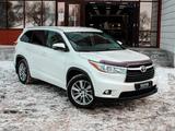 Toyota Highlander 2014 года за 17 500 000 тг. в Алматы – фото 3