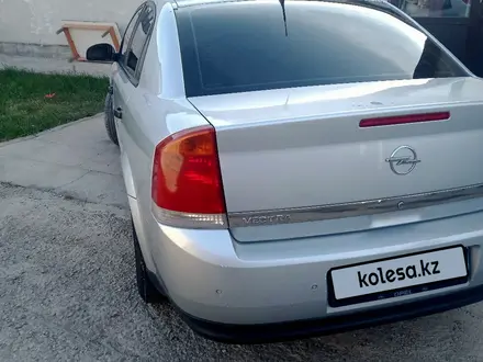 Opel Vectra 2003 года за 2 500 000 тг. в Туркестан – фото 3