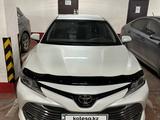 Toyota Camry 2020 года за 14 000 000 тг. в Астана – фото 2