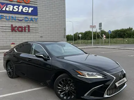 Lexus ES 350 2019 года за 23 000 000 тг. в Астана – фото 2