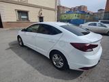 Hyundai Elantra 2019 года за 7 500 000 тг. в Астана – фото 3