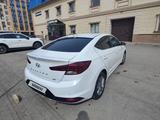 Hyundai Elantra 2019 года за 7 500 000 тг. в Астана – фото 4