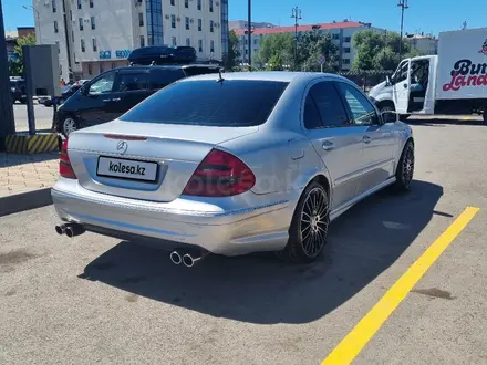 Mercedes-Benz E 320 2002 года за 5 300 000 тг. в Астана – фото 4