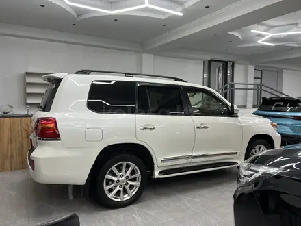 Toyota Land Cruiser 2013 года за 21 000 000 тг. в Алматы – фото 2