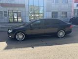 Skoda Superb 2012 года за 5 000 000 тг. в Астана – фото 2