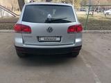 Volkswagen Touareg 2004 годаүшін4 500 000 тг. в Павлодар – фото 4