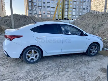 Hyundai Accent 2018 года за 5 050 000 тг. в Шымкент – фото 4