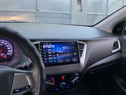 Hyundai Accent 2018 года за 5 050 000 тг. в Шымкент – фото 9