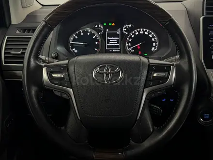 Toyota Land Cruiser Prado Luxe 2023 года за 39 375 000 тг. в Астана – фото 14