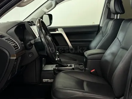 Toyota Land Cruiser Prado Luxe 2023 года за 39 375 000 тг. в Астана – фото 12