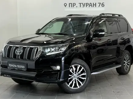 Toyota Land Cruiser Prado Luxe 2023 года за 39 375 000 тг. в Астана