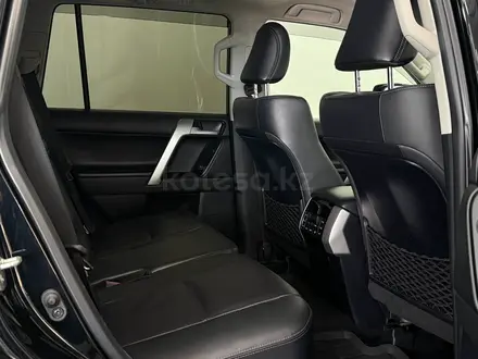 Toyota Land Cruiser Prado Luxe 2023 года за 39 375 000 тг. в Астана – фото 7