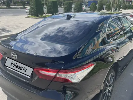 Toyota Camry 2022 года за 15 500 000 тг. в Астана – фото 4