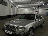 Mercedes-Benz E 220 1993 года за 1 500 000 тг. в Караганда – фото 3