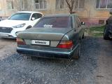 Mercedes-Benz E 260 1990 года за 1 500 000 тг. в Астана – фото 3