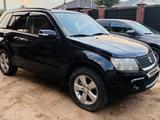 Suzuki Grand Vitara 2011 года за 7 000 000 тг. в Актобе – фото 2