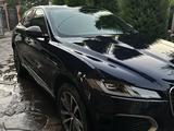 Jaguar F-Pace 2022 года за 15 000 000 тг. в Алматы – фото 2