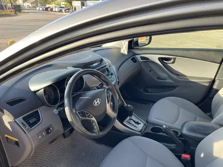 Hyundai Elantra 2012 года за 3 500 000 тг. в Уральск – фото 9