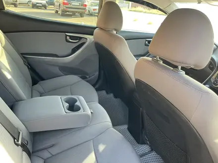 Hyundai Elantra 2012 года за 3 500 000 тг. в Уральск – фото 12