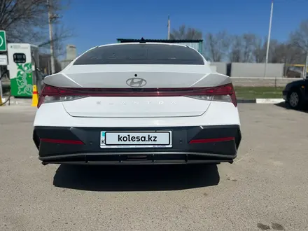 Hyundai Elantra 2024 года за 12 000 000 тг. в Астана – фото 3
