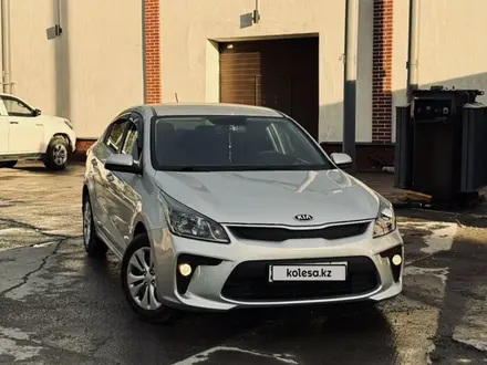 Kia Rio 2018 года за 7 190 000 тг. в Семей – фото 3