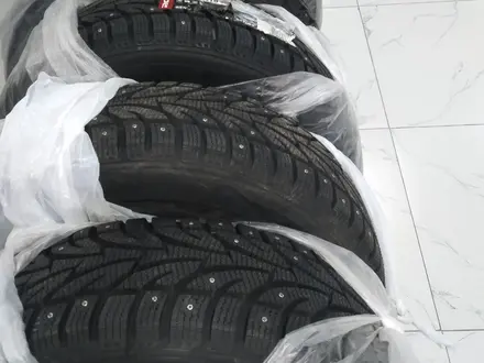 Новые шины, Roadx 215/65/r16 WH12, новые, 5 штук за 36 000 тг. в Алматы