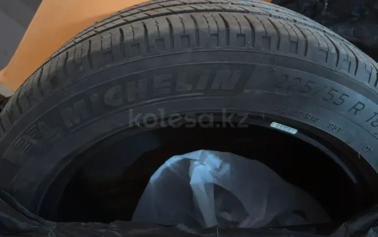 Летние резины 2 штуки Michelin 225/55/18 за 60 000 тг. в Астана