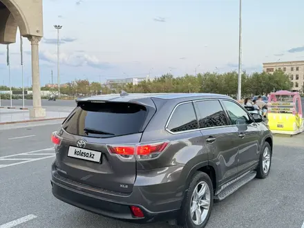 Toyota Highlander 2016 года за 16 500 000 тг. в Атырау – фото 4