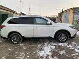 Mitsubishi Outlander 2015 годаүшін10 000 000 тг. в Костанай – фото 2