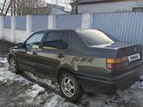 Volkswagen Vento 1994 года за 1 300 000 тг. в Атбасар – фото 3