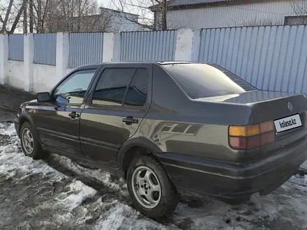 Volkswagen Vento 1994 года за 1 300 000 тг. в Атбасар – фото 3