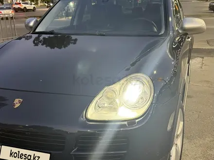 Porsche Cayenne 2004 года за 5 300 000 тг. в Алматы – фото 6