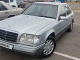 Mercedes-Benz E 280 1993 года за 2 800 000 тг. в Астана – фото 5