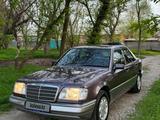 Mercedes-Benz E 280 1995 года за 2 800 000 тг. в Шымкент