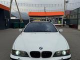 BMW 530 1998 годаүшін2 200 000 тг. в Алматы