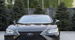 Lexus ES 350 2020 года за 31 000 000 тг. в Алматы
